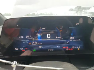 2024 Chevrolet Blazer EV eAWD LT z VIN 3GNKDBRJXRS267793, wystawiony jako Copart lot #58015815 z przebiegiem 3125 mil mil oraz Szkody całkowita. Historia ofert i sprzedaży dostępna na DreamBid. Obrazek 9.