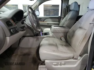 2008 GMC Yukon SLT w/4SB with VIN 1GKFK13058J191172, listed as a Copart auction lot 42023865 with 206,303 mi miles and Clean Title. Bid and sale history available at carsss.com. Image 7.