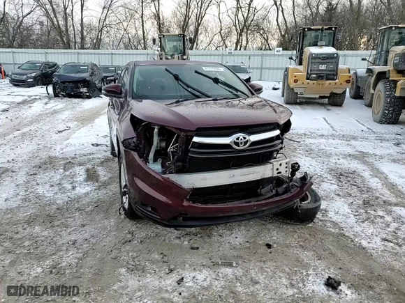 2016 Toyota Highlander LE with VIN 5TDBKRFH6GS289025, listed as a Copart auction lot 41775995 with 154,898 mi miles and Non Repairable. Bid and sale history available at carsss.com. Image 14.