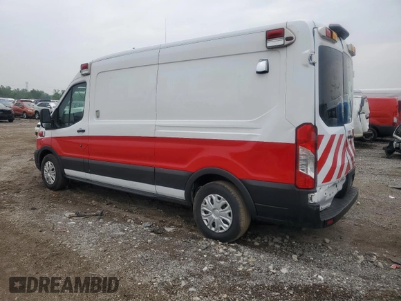 2021 Ford Transit z VIN 1FDBR1CG2MKA65340, wystawiony jako Copart lot #56920445 z przebiegiem Nie podano mil oraz Szkoda całkowita • Salvage title. Historia ofert i sprzedaży dostępna na DreamBid. Obrazek 2.