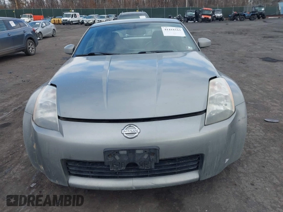 2005 Nissan 350Z Touring with VIN JN1AZ34E85M652465, listed as a IAAI auction lot 41418161 with 153,099 mi miles. Bid and sale history available at carsss.com. Image 12.