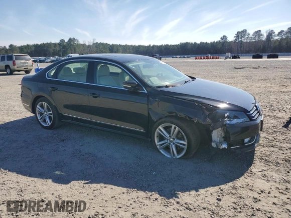 2015 Volkswagen Passat SE with VIN 1VWBS7A35FC076077, listed as a Copart auction lot 46589295 with 76,419 mi miles and Salvage title. Bid and sale history available at DreamBid. Image 4.