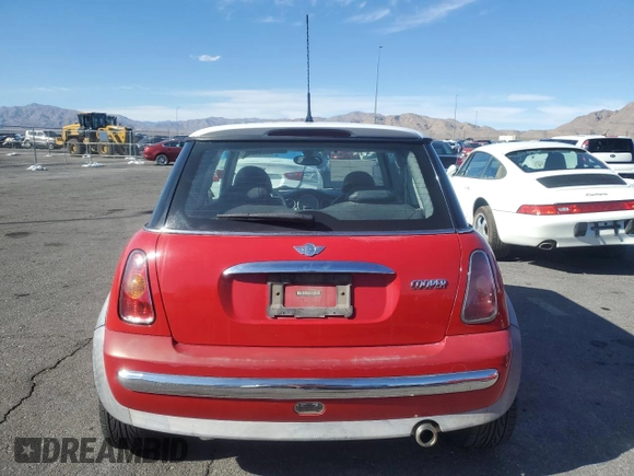 2002 MINI Hardtop with VIN WMWRC33492TC36548, listed as a Copart auction lot 46743455 with 144,260 mi miles and Clean Title. Bid and sale history available at DreamBid. Image 6.