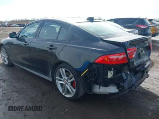 2018 Jaguar XE with VIN SAJAM4FV5JCP37456, listed as a IAAI auction lot 41519411 with 33,698 mi miles and . Bid and sale history available at DreamBid. Image 3.
