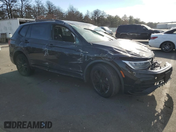 2022 Volkswagen Tiguan SE R-Line Black with VIN 3VV8B7AX4NM018976, listed as a Copart auction lot 88516775 with 49,139 mi miles and Non Repairable. Bid and sale history available at DreamBid. Image 4.