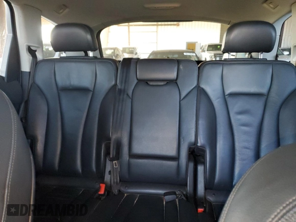 2019 Audi Q7 Premium with VIN WA1AAAF79KD034178, listed as a Copart auction lot 42302375 with 105,163 mi miles and Salvage title. Bid and sale history available at DreamBid. Image 10.