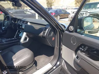 2019 Land Rover Range Rover with VIN SALGS2RE3KA525210, listed as a IAAI auction lot 42525553 with 68,205 mi miles and . Bid and sale history available at DreamBid. Image 5.