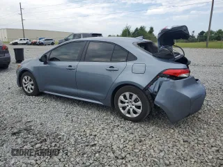 2025 Toyota Corolla LE z VIN 5YFB4MDEXSP255256, wystawiony jako Copart lot #56183985 z przebiegiem 8 052 mil mil oraz Szkoda całkowita • Salvage title. Historia ofert i sprzedaży dostępna na DreamBid. Obrazek 2.