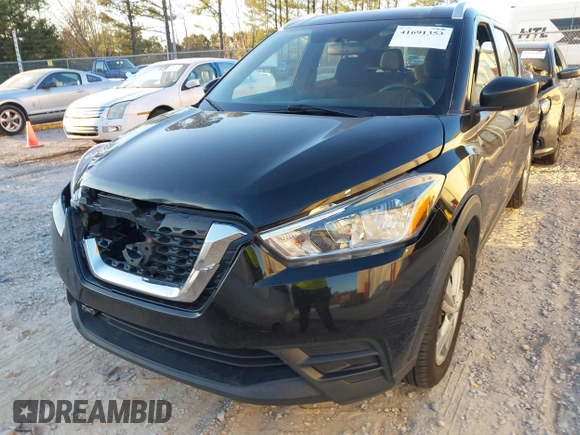 2018 Nissan Kicks SV с VIN 3N1CP5CUXJL533646, выставлен на аукционе IAAI как лот 41691353 с пробегом 81 321 миль миль и . История ставок и продаж доступна на DreamBid. Изображение 6.
