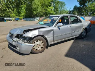 2004 Acura RL w/Navigation System z VIN JH4KA96664C007169, wystawiony jako Copart lot #61241685 z przebiegiem Nie podano mil oraz Szkoda całkowita • Salvage title. Historia ofert i sprzedaży dostępna na DreamBid. Obrazek 1.