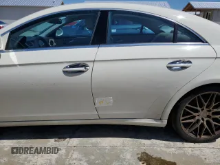 2007 Mercedes-Benz CLS-Class 5.5L with VIN WDDDJ72X17A085037, listed as a Copart auction lot 73697284 with 0 mi miles and Non Repairable. Bid and sale history available at carsss.com. Image 12.