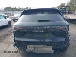 2019 Porsche Cayenne S z VIN WP1AB2AYXKDA62661, wystawiony jako IAAI lot #41622201 z przebiegiem 66 848 mil mil oraz . Historia ofert i sprzedaży dostępna na DreamBid. Obrazek 17.