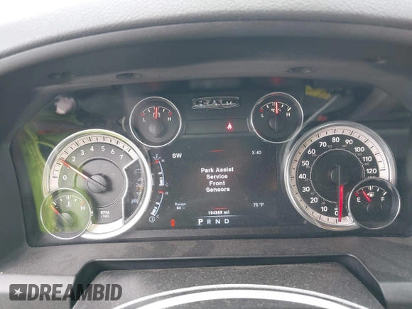 2014 Ram 1500 Big Horn z VIN 1C6RR7LT3ES473437, wystawiony jako IAAI lot #42271994 z przebiegiem 194 369 mil mil oraz . Historia ofert i sprzedaży dostępna na DreamBid. Obrazek 7.
