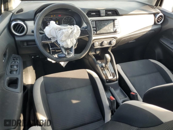 2021 Nissan Versa SV with VIN 3N1CN8EV0ML878153, listed as a Copart auction lot 59637955 with 76,673 mi miles and Salvage title. Bid and sale history available at DreamBid. Image 8.
