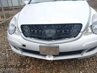 2006 Mercedes-Benz R 5.0L with VIN 4JGCB75E46A016785, listed as a IAAI auction lot 41429563 with Not Provided miles and . Bid and sale history available at DreamBid. Image 6.