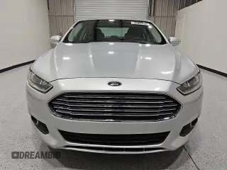 2015 Ford Fusion SE with VIN 3FA6P0H9XFR272997, listed as a Copart auction lot 54242835 with 100,529 mi miles and Clean Title. Bid and sale history available at DreamBid. Image 5.