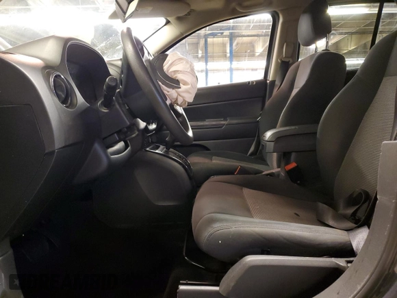 2015 Jeep Compass Sport with VIN 1C4NJDBB6FD177260, listed as a Copart auction lot 87327684 with Not Provided miles and Salvage Title. Bid and sale history available at carsss.com. Image 7.