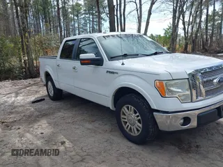 2011 Ford F-150 XL with VIN 1FTFW1CF2BFC14485, listed as a IAAI auction lot 41836725 with 210,724 mi miles. Bid and sale history available at carsss.com. Image 1.