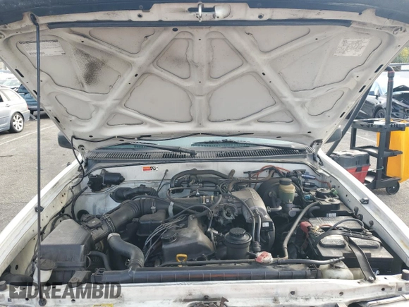1999 Toyota Tacoma PreRunner with VIN 4TASM92NXXZ476400, listed as a Copart auction lot 81001204 with 280,797 mi miles and Salvage title. Bid and sale history available at DreamBid. Image 11.