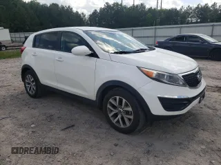 2016 Kia Sportage LX z VIN KNDPB3AC2G7858333, wystawiony jako Copart lot #55498915 z przebiegiem 113 740 mil mil oraz Czysty tytuł • Clean title. Historia ofert i sprzedaży dostępna na DreamBid. Obrazek 4.