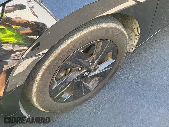 2023 Hyundai Elantra SEL with VIN 5NPLM4AG2PH112218, listed as a IAAI auction lot 42844323 with 36,483 mi miles and . Bid and sale history available at DreamBid. Image 25.