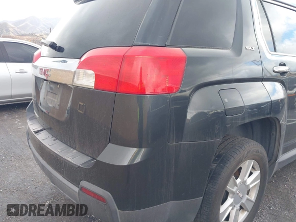 2013 GMC Terrain SLT with VIN 2GKALUEK8D6181623, listed as a IAAI auction lot 41732689 with 128,521 mi miles and . Bid and sale history available at carsss.com. Image 6.