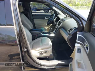 2013 Ford Explorer XLT z VIN 1FM5K7D8XDGA96835, wystawiony jako IAAI lot #42296948 z przebiegiem 271 762 mil mil oraz . Historia ofert i sprzedaży dostępna na DreamBid. Obrazek 5.