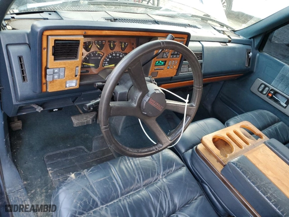 1993 Chevrolet C/K 1500 with VIN 2GCEC19K5P1248511, listed as a Copart auction lot 81170814 with 238,029 mi miles and Salvage Title. Bid and sale history available at carsss.com. Image 8.
