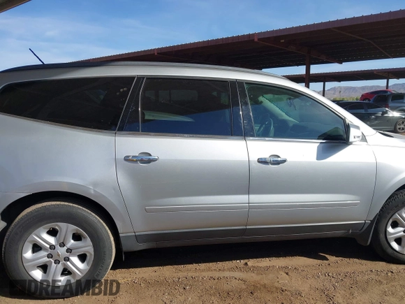 2015 Chevrolet Traverse LT with VIN 1GNKRGKD1FJ124831, listed as a IAAI auction lot 41994262 with 147,224 mi miles. Bid and sale history available at carsss.com. Image 13.