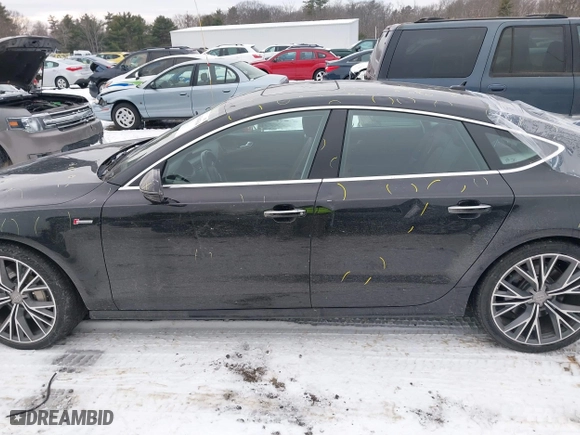 2017 Audi A7 Premium Plus with VIN WAUW2AFC6HN043393, listed as a IAAI auction lot 41304364 with 79,456 mi miles. Bid and sale history available at carsss.com. Image 14.