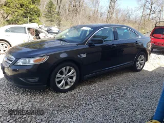 2011 Ford Taurus SEL z VIN 1FAHP2HW3BG134777, wystawiony jako Copart lot #53398445 z przebiegiem 164 332 mil mil oraz Czysty tytuł • Clean title. Historia ofert i sprzedaży dostępna na DreamBid. Obrazek 1.