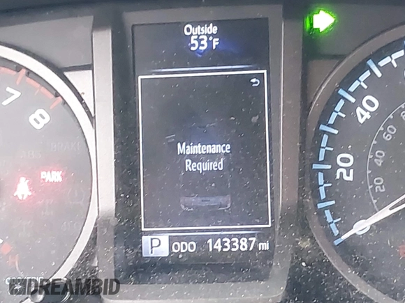 2017 Toyota Tacoma SR5 z VIN 3TMCZ5AN2HM084549, wystawiony jako IAAI lot #41834454 z przebiegiem 143 387 mil mil oraz . Historia ofert i sprzedaży dostępna na DreamBid. Obrazek 16.