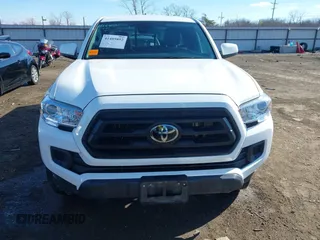 2022 Toyota Tacoma SR с VIN 3TYRX5GN8NT046105, выставлен на аукционе IAAI как лот 41405892 с пробегом 112 340 миль миль и . История ставок и продаж доступна на DreamBid. Изображение 13.