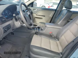 2009 Mercury Sable Premier z VIN 1MEHM42W69G633086, wystawiony jako Copart lot #88501645 z przebiegiem 101 347 mil mil oraz Szkody całkowita. Historia ofert i sprzedaży dostępna na DreamBid. Obrazek 7.