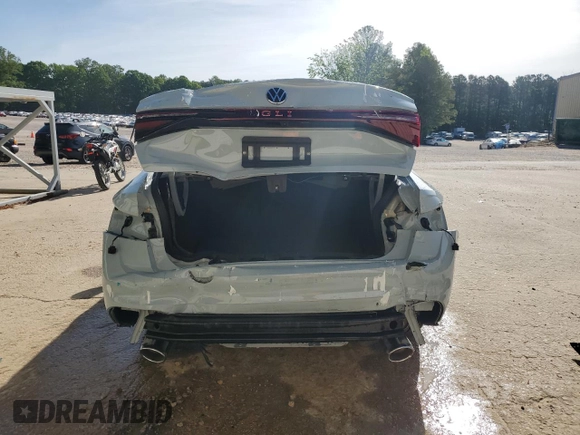 2025 Volkswagen Jetta GLI Autobahn z VIN 3VW2T7BU0SM066361, wystawiony jako Copart lot #54526545 z przebiegiem 1942 mil mil oraz Szkody całkowita. Historia ofert i sprzedaży dostępna na DreamBid. Obrazek 6.