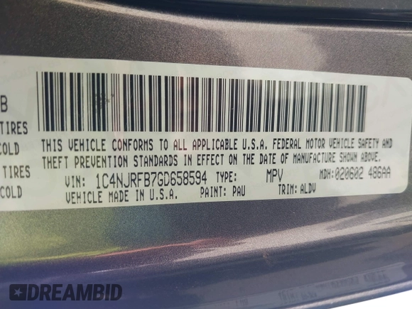 2016 Jeep Patriot Latitude with VIN 1C4NJRFB7GD658594, listed as a IAAI auction lot 42066483 with 146,492 mi miles. Bid and sale history available at carsss.com. Image 9.