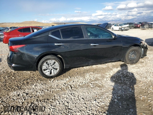 2019 Nissan Altima 2.5 S with VIN 1N4BL4BW0KN327258, listed as a Copart auction lot 78495464 with 111,813 mi miles and Salvage Title. Bid and sale history available at carsss.com. Image 3.