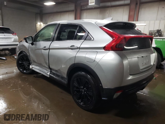 2020 Mitsubishi Eclipse Cross LE z VIN JA4AS4AA1LZ037727, wystawiony jako Copart lot #44643975 z przebiegiem 81 877 mil mil oraz Szkoda całkowita • Salvage title. Historia ofert i sprzedaży dostępna na DreamBid. Obrazek 2.