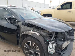 2019 Lexus UX 200 z VIN JTHY3JBH4K2006358, wystawiony jako IAAI lot #41541846 z przebiegiem 120 809 mil mil oraz . Historia ofert i sprzedaży dostępna na DreamBid. Obrazek 19.