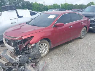 2014 Nissan Altima SV with VIN 1N4AL3AP6EC154913, listed as a IAAI auction lot 41715183 with 284,464 mi miles and . Bid and sale history available at carsss.com. Image 2.