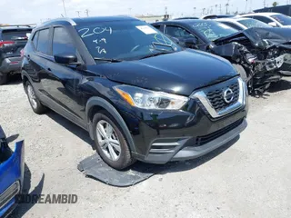 2018 Nissan Kicks S with VIN 3N1CP5CUXJL532514, listed as a IAAI auction lot 41919694 with 30,431 mi miles. Bid and sale history available at carsss.com. Image 1.