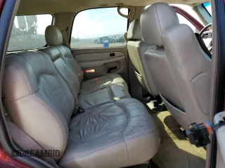 2002 Chevrolet Tahoe Z71 with VIN 1GNEK13T82R319518, listed as a Copart auction lot 43399635 with 249,488 mi miles and Salvage Title. Bid and sale history available at carsss.com. Image 11.