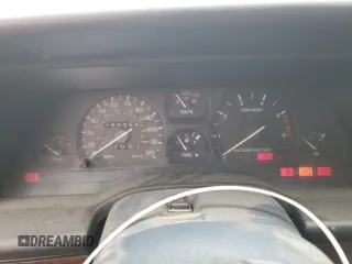 1993 Ford Thunderbird with VIN 1FAPP6245PH191395, listed as a Copart auction lot 47882875 with 91,366 mi miles and Clean Title. Bid and sale history available at DreamBid. Image 9.