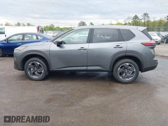 2025 Nissan Rogue SV with VIN 5N1BT3BA6SC817137, listed as a IAAI auction lot 42028063 with 3,742 mi miles and . Bid and sale history available at DreamBid. Image 14.