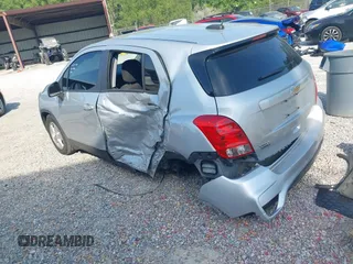 2020 Chevrolet Trax LS with VIN 3GNCJKSB8LL313882, listed as a IAAI auction lot 42030112 with 34,072 mi miles and . Bid and sale history available at DreamBid. Image 3.