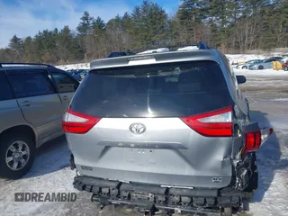 2016 Toyota Sienna Ltd with VIN 5TDDK3DC6GS133774, listed as a IAAI auction lot 41580518 with 247,193 mi miles. Bid and sale history available at carsss.com. Image 17.
