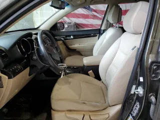 2011 Kia Sorento LX with VIN 5XYKT3A12BG138645, listed as a Copart auction lot 53482805 with 182,387 mi miles and Salvage Title. Bid and sale history available at DreamBid. Image 7.