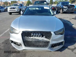 2012 Audi A5 2.0T Premium with VIN WAUCFAFR4CA000909, listed as a IAAI auction lot 41343669 with 193,211 mi miles. Bid and sale history available at carsss.com. Image 12.