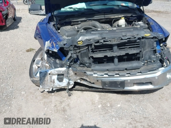 2015 Ram 1500 Big Horn z VIN 1C6RR7LT0FS595755, wystawiony jako IAAI lot #41990415 z przebiegiem 175 888 mil mil oraz . Historia ofert i sprzedaży dostępna na DreamBid. Obrazek 6.