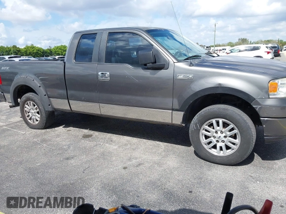 2007 Ford F-150 STX with VIN 1FTRX14W97FB49702, listed as a IAAI auction lot 41566306 with 236,003 mi miles. Bid and sale history available at carsss.com. Image 6.